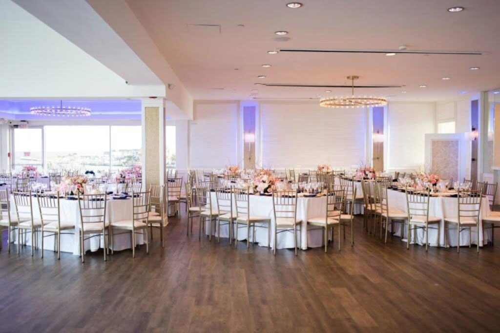 Weddings : The Piermont - Waterfront Wedding Venue | Long Island