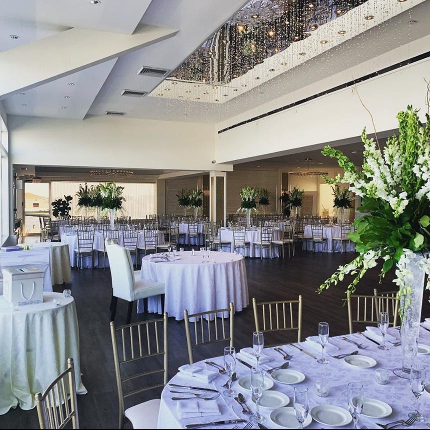 Weddings : The Piermont - Waterfront Wedding Venue | Long Island